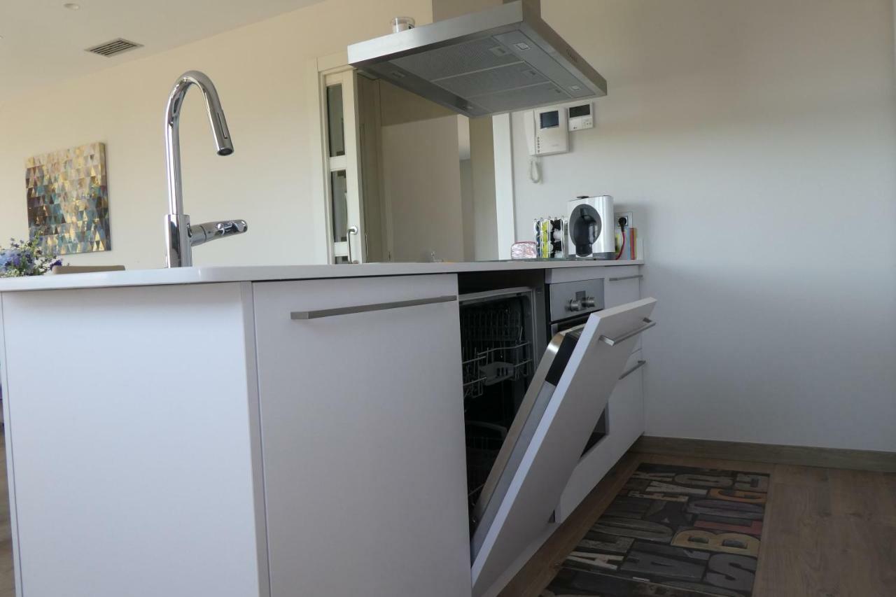 Appartement Plage Salata Rosas Экстерьер фото