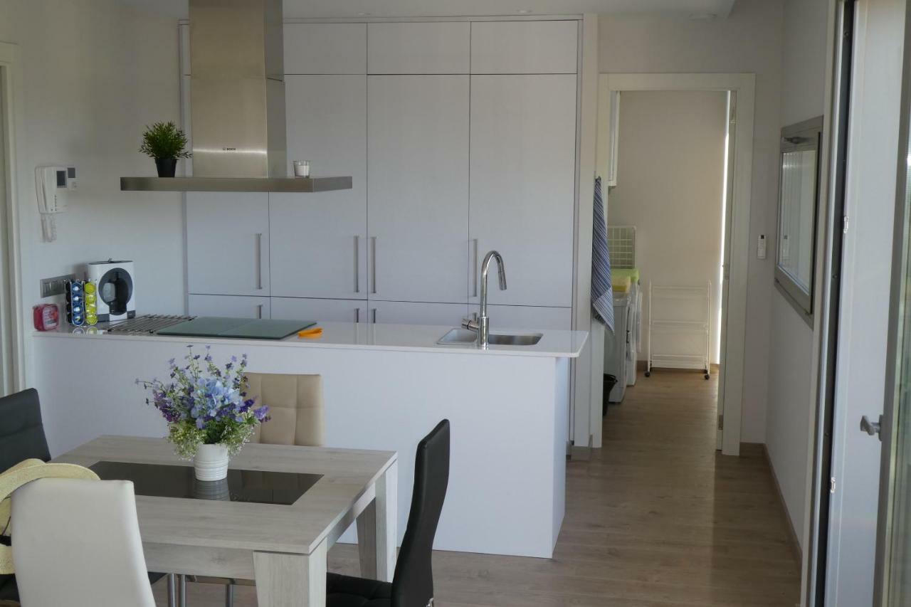 Appartement Plage Salata Rosas Экстерьер фото