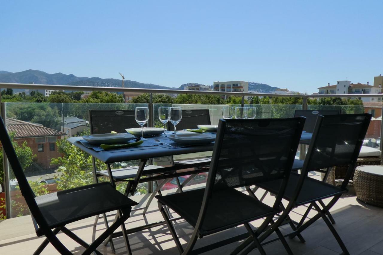 Appartement Plage Salata Rosas Экстерьер фото