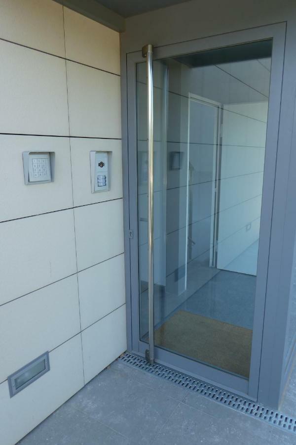 Appartement Plage Salata Rosas Экстерьер фото